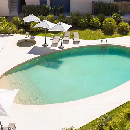 Διαμέρισμα Modern 3br Family Apt, Private Pool, Near Ria Formosa